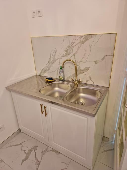Maison Chic Avec Jacuzzi Nogent Sur Oise Yaospa60 エクステリア 写真