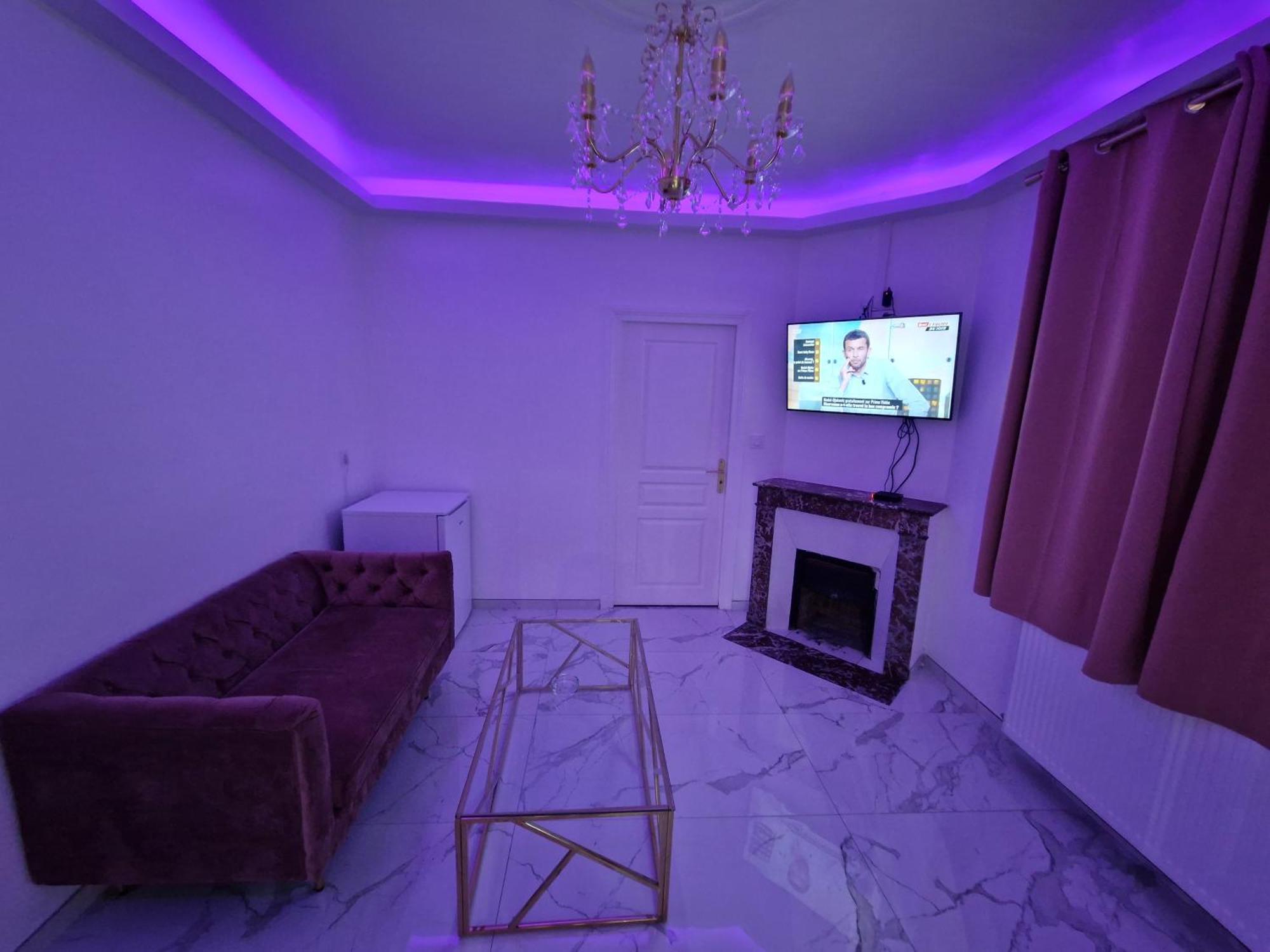 Maison Chic Avec Jacuzzi Nogent Sur Oise Yaospa60 エクステリア 写真